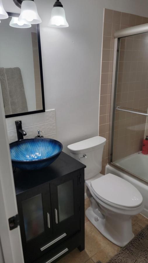 Entire One Bedroom Apartment อันแนนเดล ภายนอก รูปภาพ